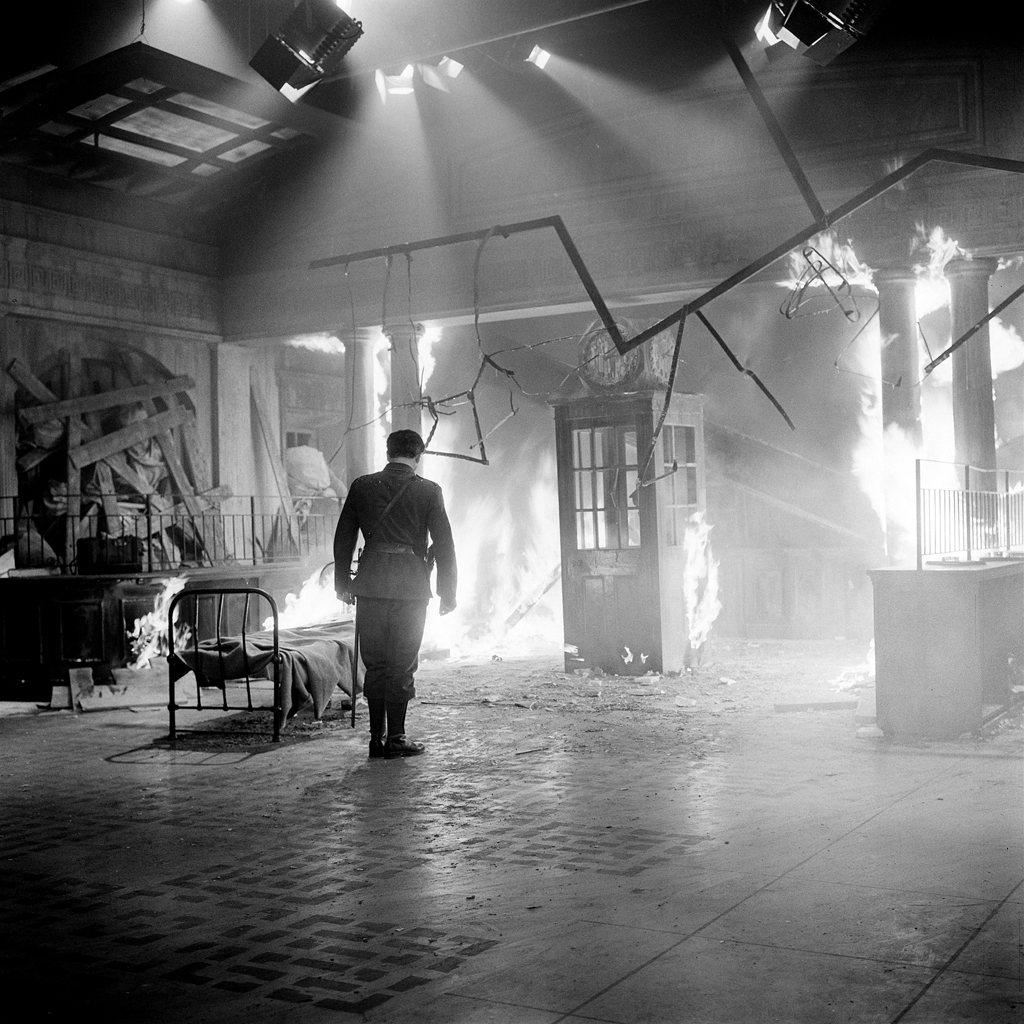 Eoin O Suilleabhain as P H Pearse